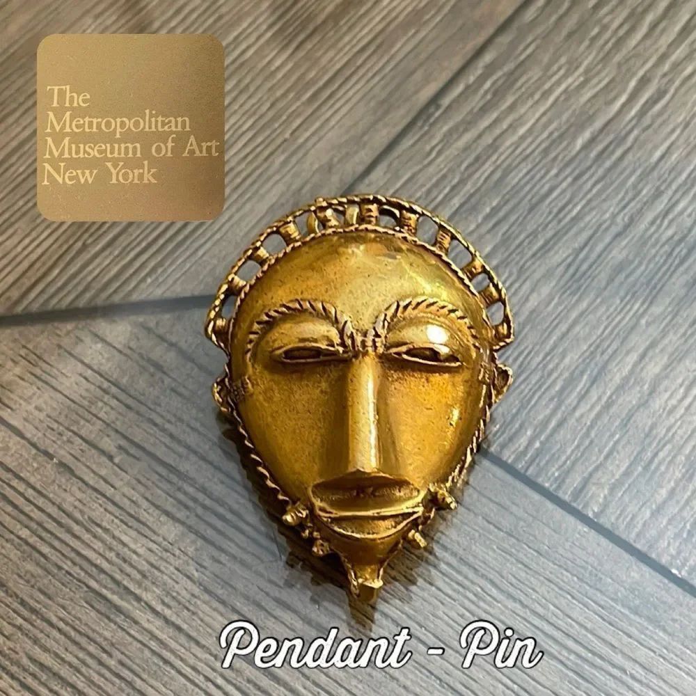 MMA Baule Tribal Kings Mask Pin Vintage Metropolitan Museum of Art